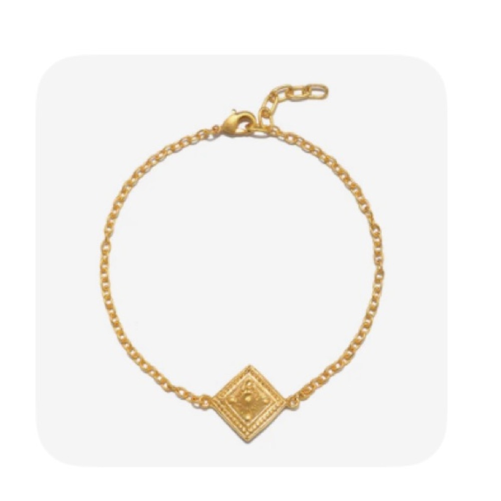 SATYA NWT Sun Triangle Bracelet